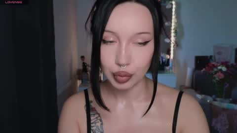 Snapshot of moranagoddess chatting on 2, 4, 2026 Morana follow my boosty online show from 2, 4, 2026