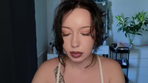 Snapshot of moranagoddess chatting on 20, 5, 2026 Morana follow my boosty online show from 20, 5, 2026