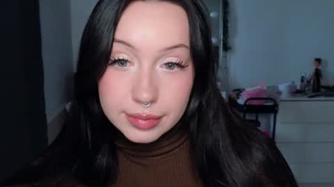 Snapshot of moranagoddess chatting on 17, 7, 2026 Morana follow my boosty online show from 17, 7, 2026