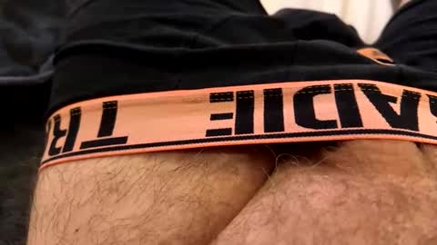 Me online show from 6, 11, 2025