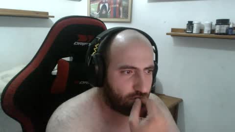 Snapshot of morenoch19 chatting on 26, 9, 2025 alejo online show from 26, 9, 2025