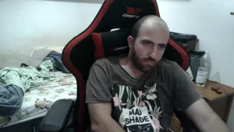 Snapshot of morenoch19 chatting on 9, 11, 2025 alejo online show from 9, 11, 2025