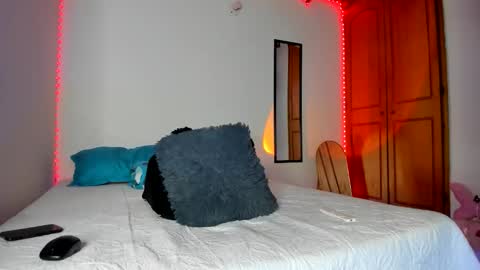 morenosiam online show from 17, 12, 2025