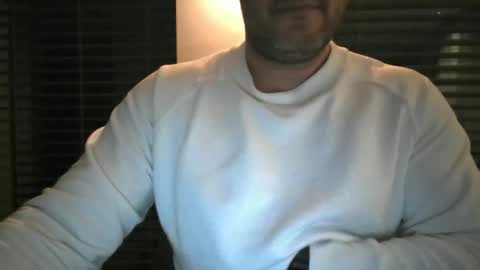 Snapshot of morepassion4u chatting on 27, 2, 2025 morepassion4u online show from 27, 2, 2025