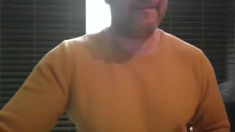 Snapshot of morepassion4u chatting on 19, 10, 2025 morepassion4u online show from 19, 10, 2025