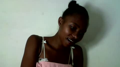 morgane_69 online show from 16, 6, 2026