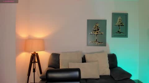 Morgan Hicks online show from 8, 3, 2026