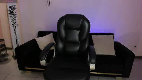 Morgan Hicks online show from 30, 3, 2026