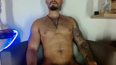 Snapshot of morgann_jones chatting on 22, 10, 2025 morgan online show from 22, 10, 2025