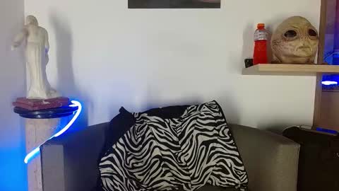 Snapshot of morgann_jones chatting on 23, 11, 2025 morgan online show from 23, 11, 2025