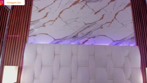 Morggan Castle online show from 15, 12, 2025