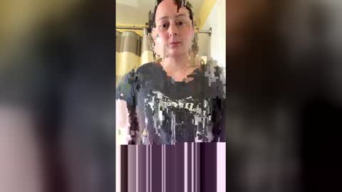 Snapshot of moroccanpawg chatting on 4, 5, 2026 BonAppetit online show from 4, 5, 2026