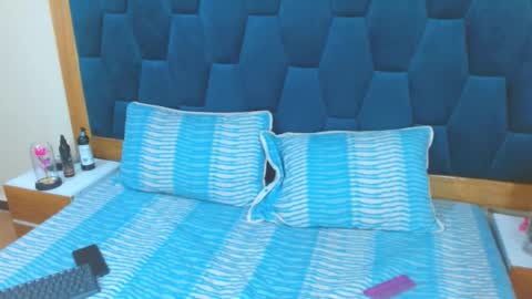 morrigan_luxus online show from 15, 11, 2025