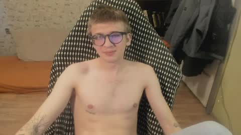 Snapshot of mortywithlove chatting on 12, 5, 2026 Morty online show from 12, 5, 2026