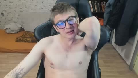 Snapshot of mortywithlove chatting on 19, 5, 2026 Morty online show from 19, 5, 2026