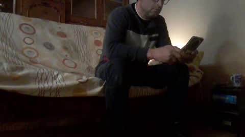 Snapshot of mospeleu chatting on 24, 2, 2025 Nomadu online show from 24, 2, 2025