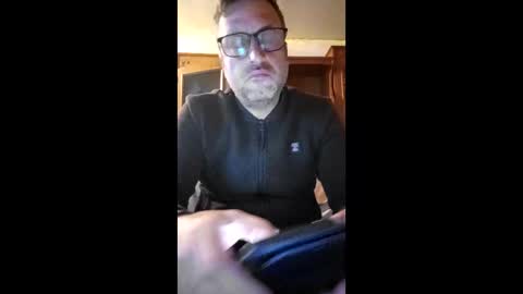 Snapshot of mospeleu chatting on 1, 4, 2026 Nomadu online show from 1, 4, 2026