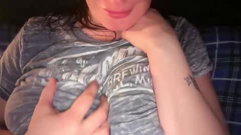 Snapshot of mossy_mommy chatting on 30, 3, 2026 Mossy Mommy online show from 30, 3, 2026