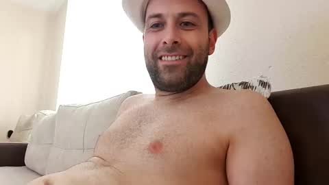 Snapshot of mostwanted7 chatting on 17, 9, 2025 mostwanted7 online show from 17, 9, 2025