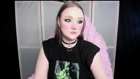 Snapshot of motorkate chatting on 30, 3, 2026 motorkate online show from 30, 3, 2026
