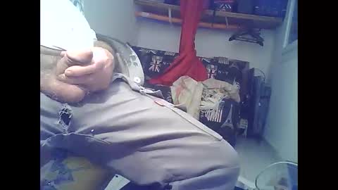 Snapshot of moule963 chatting on 27, 2, 2026 moule963 online show from 27, 2, 2026