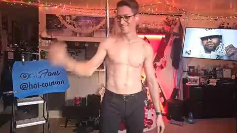 hot-caution online show from 3, 12, 2025