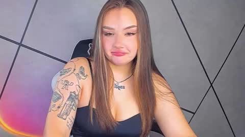 Snapshot of mousemother chatting on 18, 10, 2025 Carolina online show from 18, 10, 2025