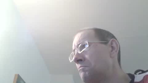 Snapshot of moviem1978 chatting on 25, 1, 2025 Frederik online show from 25, 1, 2025