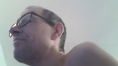 Snapshot of moviem1978 chatting on 23, 2, 2025 Frederik online show from 23, 2, 2025