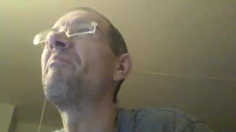 Snapshot of moviem1978 chatting on 24, 2, 2025 Frederik online show from 24, 2, 2025