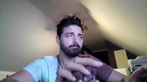 Snapshot of mowgly87 chatting on 10, 5, 2026 TheGuyNextDoor online show from 10, 5, 2026