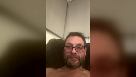 moza1980 online show from 3, 12, 2025