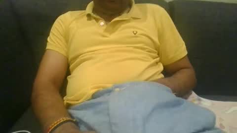 Snapshot of mpterm chatting on 13, 12, 2025 Rahul Nair online show from 13, 12, 2025