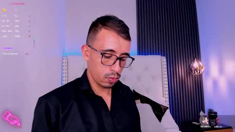 Aaron. online show from 11, 3, 2025