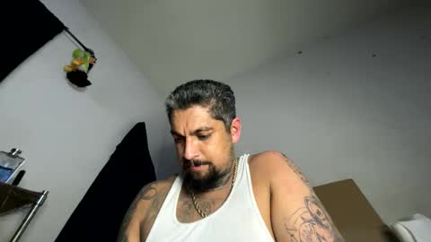 Snapshot of mr_cherrypopper_85 chatting on 1, 5, 2026 All in you online show from 1, 5, 2026
