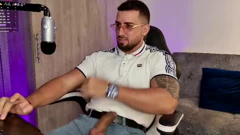 Snapshot of mr_david_cox chatting on 27, 2, 2025 David online show from 27, 2, 2025