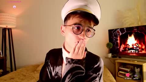 Snapshot of mr_evan1 chatting on 8, 11, 2025 Mr Evans online show from 8, 11, 2025