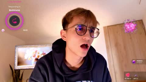 Snapshot of mr_evan1 chatting on 18, 11, 2025 Mr Evans online show from 18, 11, 2025