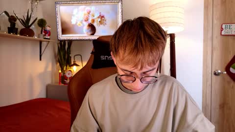 Snapshot of mr_evan1 chatting on 30, 11, 2025 Mr Evans online show from 30, 11, 2025