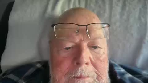 Snapshot of mr_frasier chatting on 15, 10, 2025 Jess online show from 15, 10, 2025