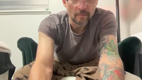 Snapshot of mr_halfling chatting on 31, 5, 2026 mr_halfling online show from 31, 5, 2026