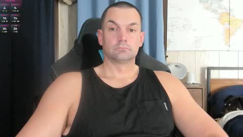 Snapshot of mr_mac69 chatting on 3, 12, 2025 Cam online show from 3, 12, 2025