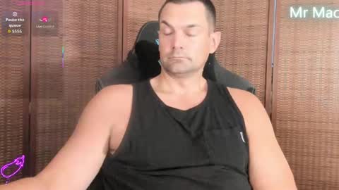 Snapshot of mr_mac69 chatting on 29, 4, 2026 Cam online show from 29, 4, 2026