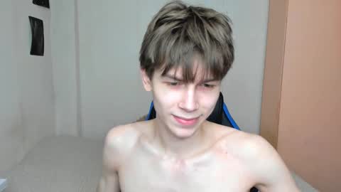 Snapshot of mr_makentoshi chatting on 24, 12, 2024 Makentoshi online show from 24, 12, 2024