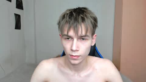 Snapshot of mr_makentoshi chatting on 22, 2, 2025 Makentoshi online show from 22, 2, 2025