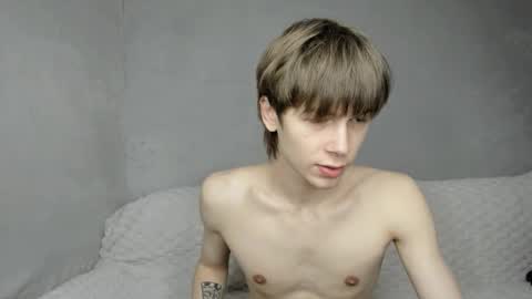 Snapshot of mr_makentoshi chatting on 30, 3, 2026 Makentoshi online show from 30, 3, 2026