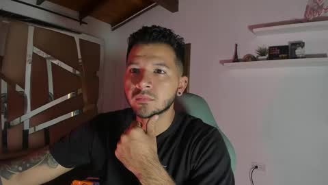 Snapshot of mr_mikee_ chatting on 27, 2, 2025 MIKEE online show from 27, 2, 2025