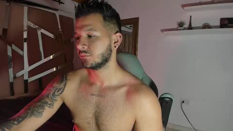 Snapshot of mr_mikee_ chatting on 5, 3, 2025 MIKEE online show from 5, 3, 2025