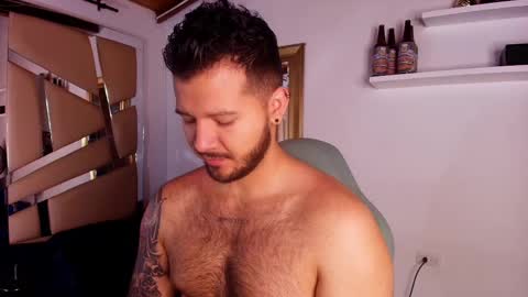 Snapshot of mr_mikee_ chatting on 11, 10, 2025 MIKEE online show from 11, 10, 2025