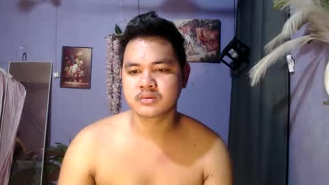 Snapshot of mr_olivercummerx chatting on 12, 4, 2026 mr_olivercummerx online show from 12, 4, 2026